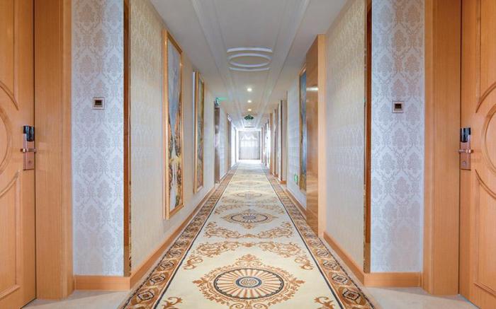 Vienna International Hotel Changde University of Arts and Sciences Tobacco Factory