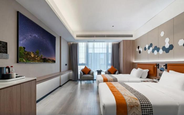 Yiju Hotel Shantou High-Speed Railway Station Branch