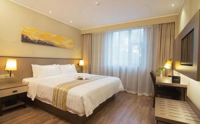 Home Inn Plus Urumqi Huanghe Road Traditional Chinese Medicine Hospital Hetian 2nd Street