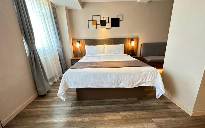 Home Inn Plus Weifang Minzhu Street Gudemao