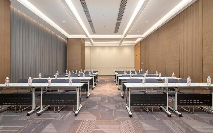 Jinjiang Metropolo Hotel Suqian Baolong Plaza