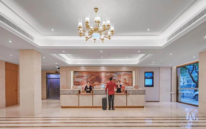 Vienna Classic Hotel Ningbo University Kongpu Metro Station