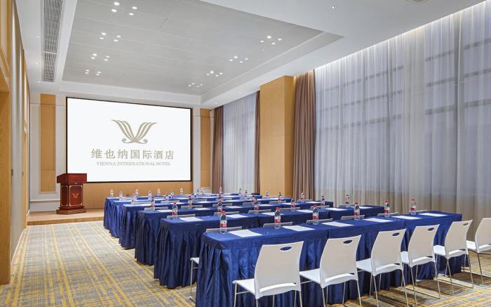 Vienna International Hotel Guangxi Guilin Quanzhou New District Sports Center
