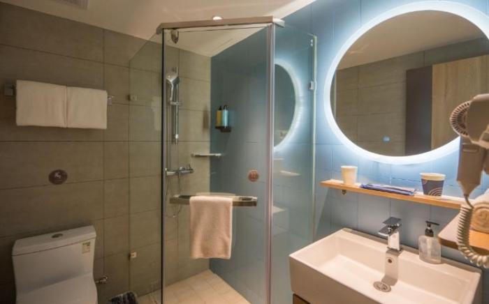 Home Inn Neo Urumqi Beijing South Road Railway Bureau Metro Station