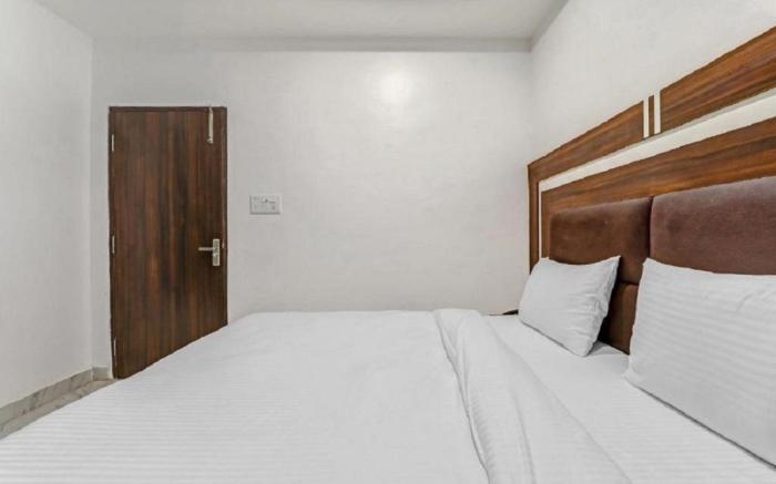 RROOMS Hotel Yamuna Palace