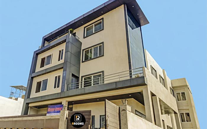 RROOMS Hotel Ekana Grand