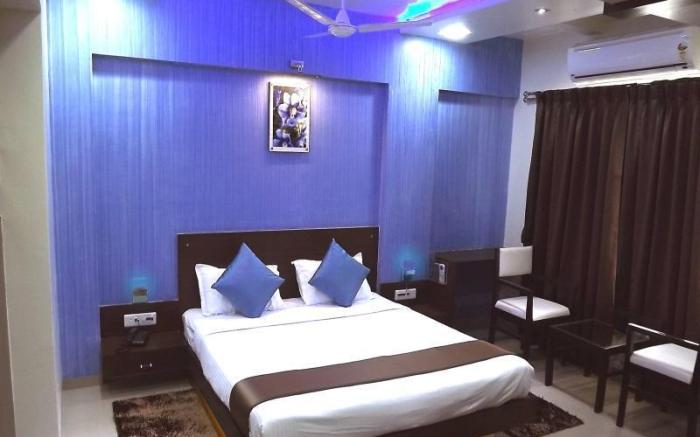 Ranjanas Hotel