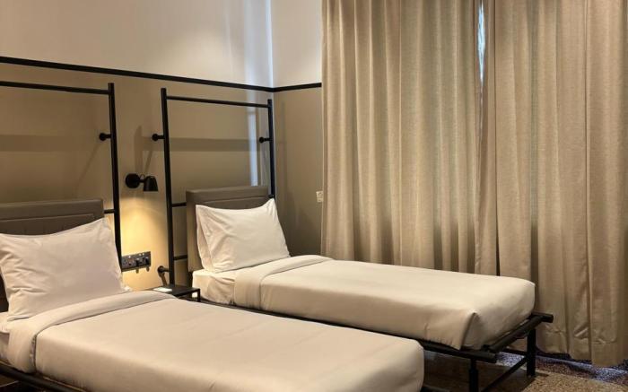 Wellesley Hotel