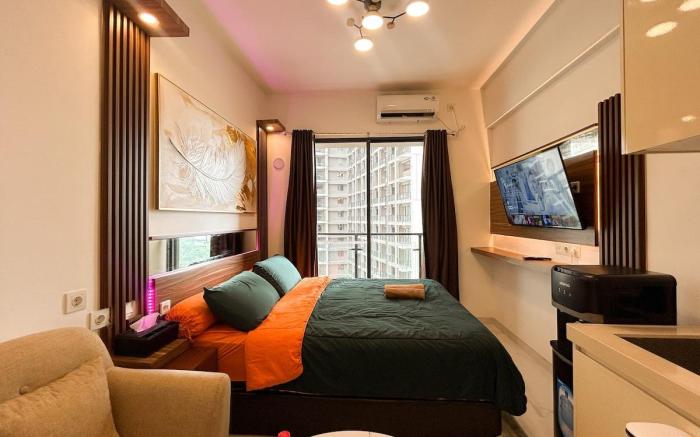 Cozy Luxe Studio Room @Sky House Apartement