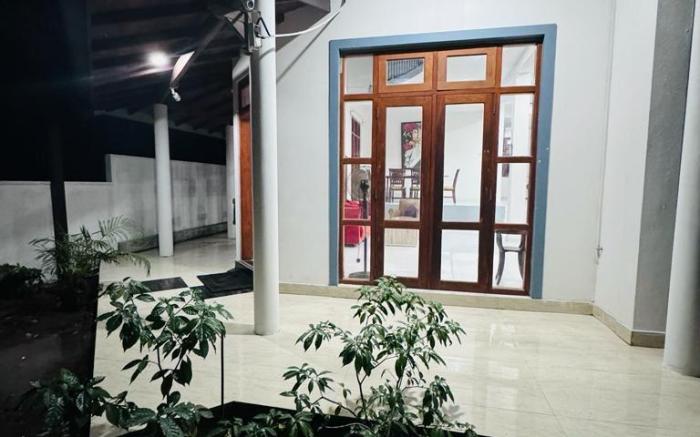 Lake view heights villa -kamburugamuwa