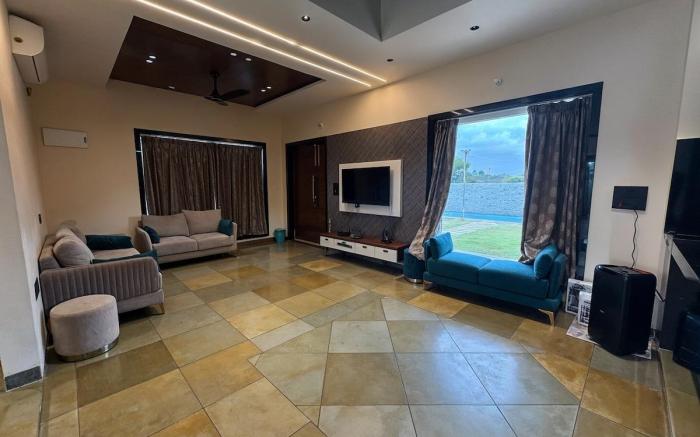Bluewater Farms 2BR Villa With pool by Homeyhuts