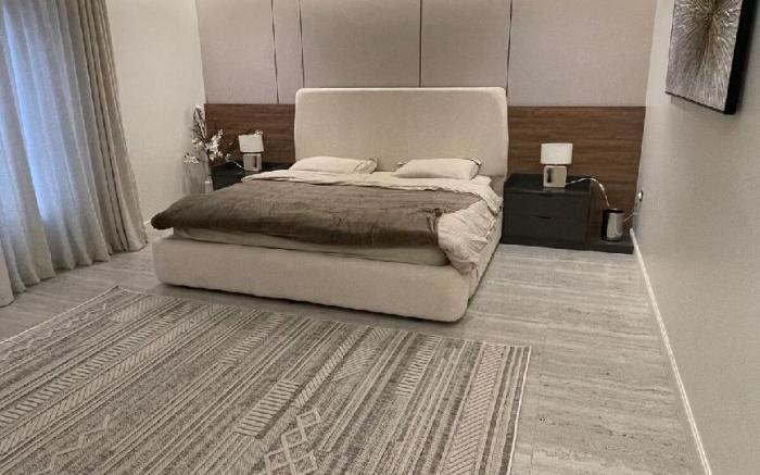 Room & Lounge # 2