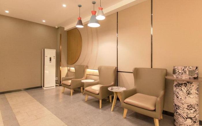 Home Inn Neo Wuhan Optics Valley Software Park Road