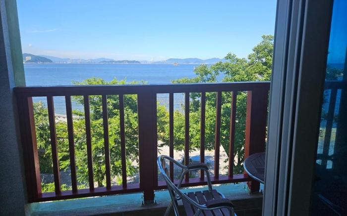 Geoje Beach House Pension