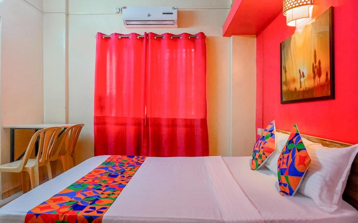 FabHotel Saraswati Niwas