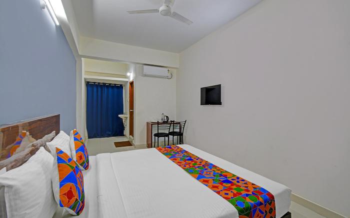 FabHotel Rio Hitech City