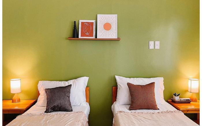 Warm & Cozy Room 3 Near IT Park - Hooga Home Cebu