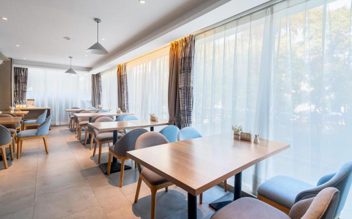 Home Inn Neo Wuxi Singapore Industrial Park Airport Gaolang East Road
