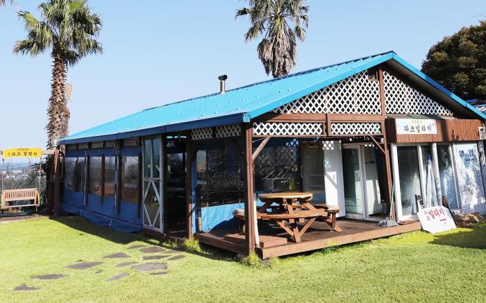 Jeju Parkvillade Pension