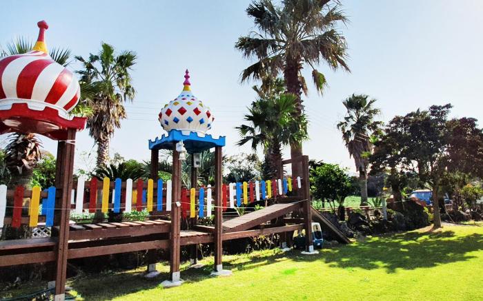 Jeju Parkvillade Pension