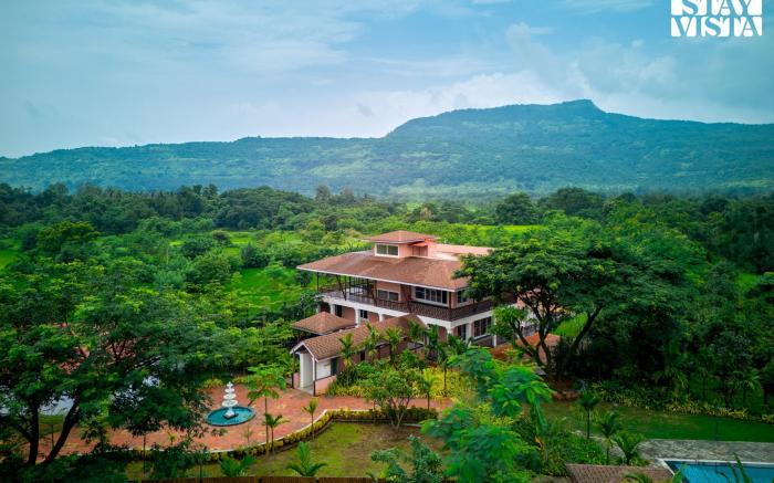 StayVista at Aaraa Vilas