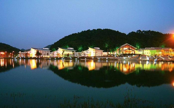 Tianmushan Hotspring Hotel