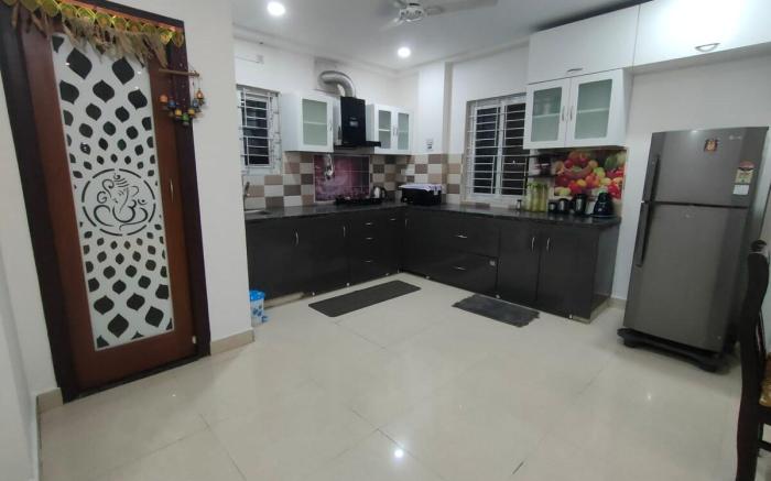 Cozy 3BHK Stay | Near US Consulate | Nallagandla