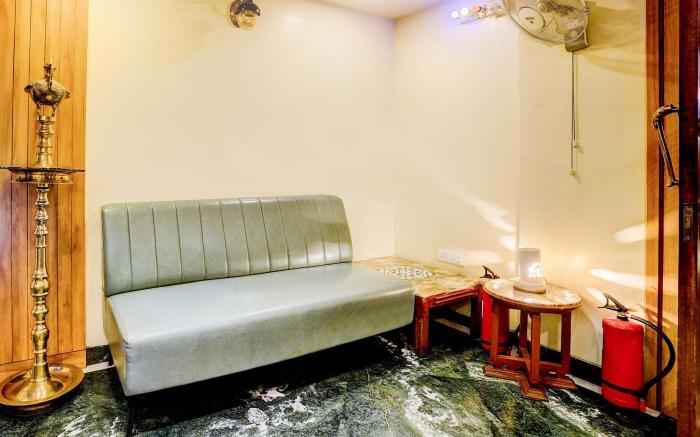 FabHotel Ratna Regency