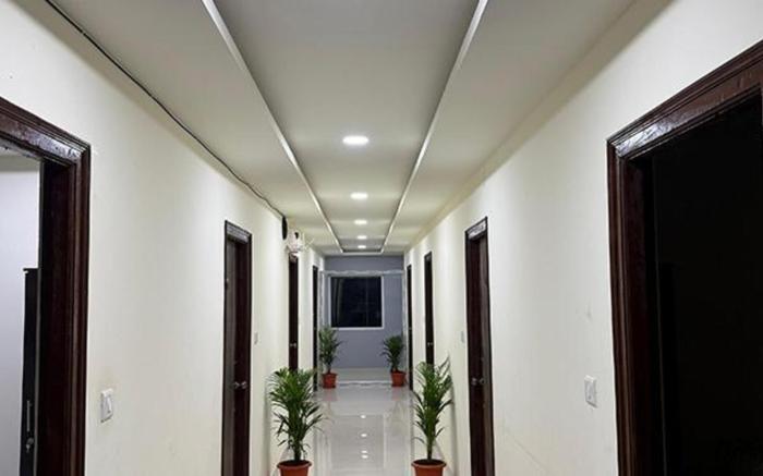 FabHotel Aashvi