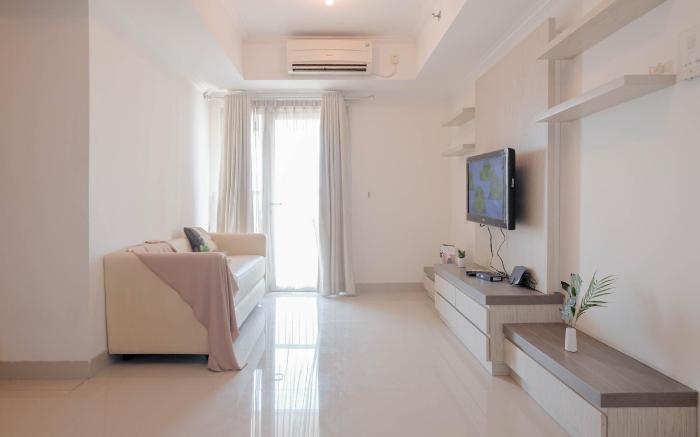 Near MRT Station 2BR The Wave Kuningan By Travelio