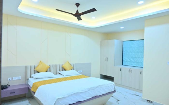 SAI REGAL LUXURY ROOMS