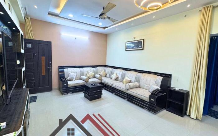 Elegant 3BHK Apartment in Tolichowki (by SH)