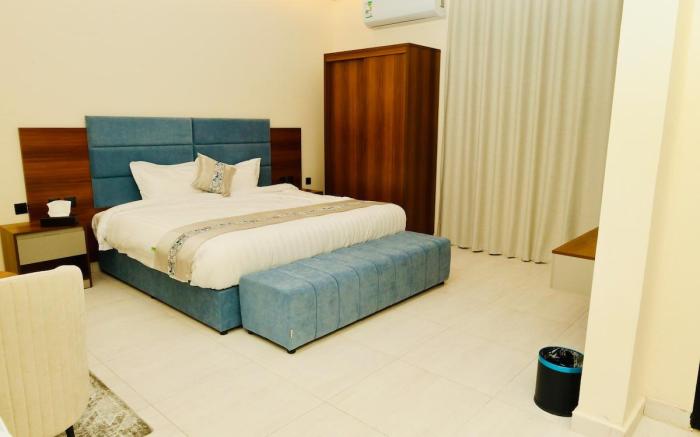 Hotel Studio with unique  furniture a19