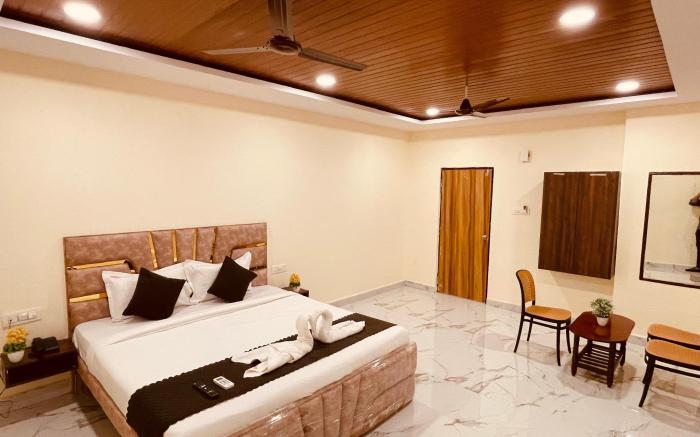 Hotel BR Palace - Airport Zone Shamashabad