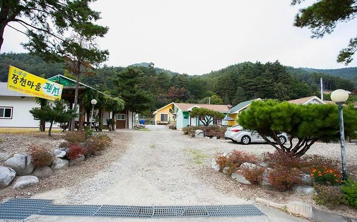 Sogeumgang Jangcheon Maeul Pension