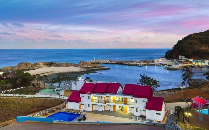 Yeosu Naples House Pension
