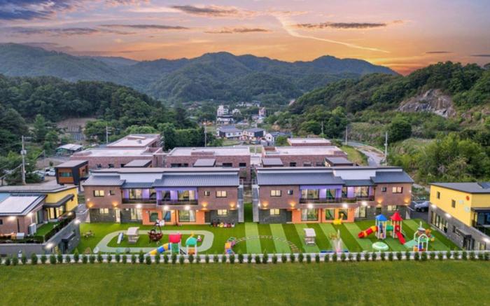 Bao Kids Pool Villa