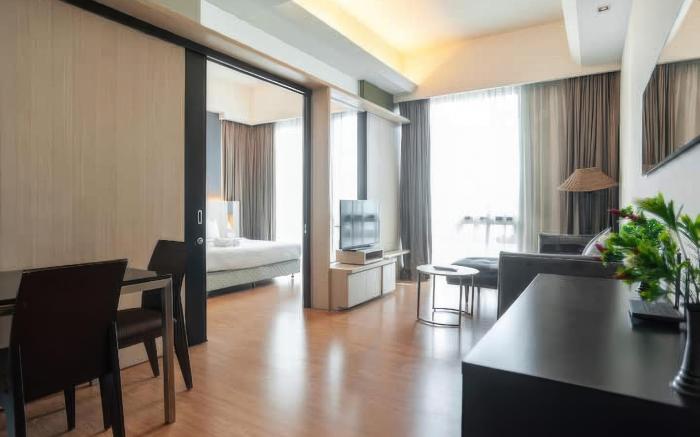 Swiss Garden Residences by Emily