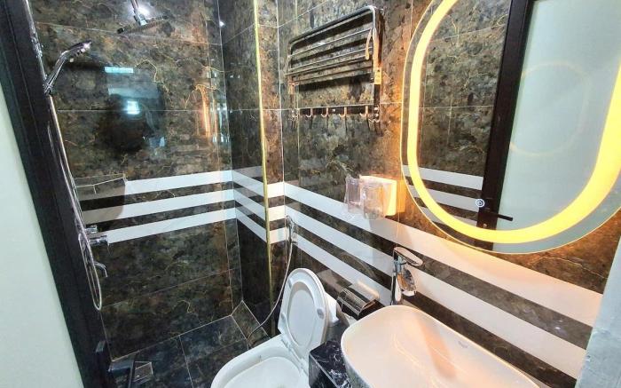 Self contained apartment, newly built, Modell