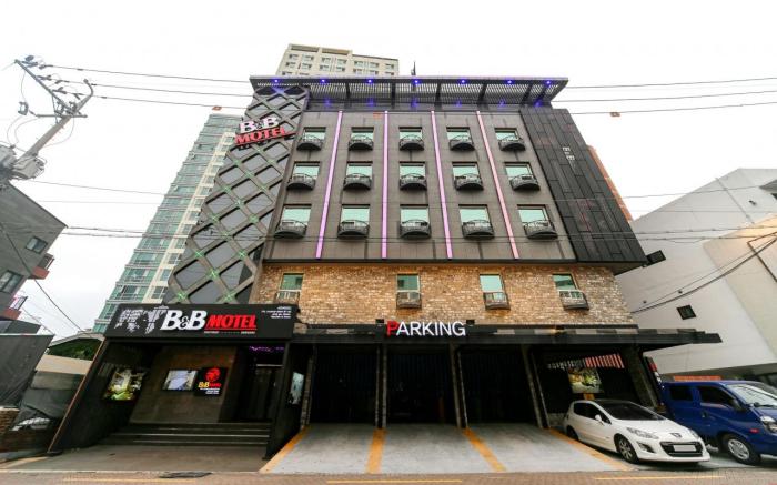 Daegu Dongseongno B&B