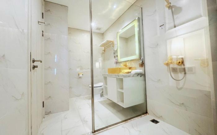 Wyndham | Studio | Balcony | Infinity Pool
