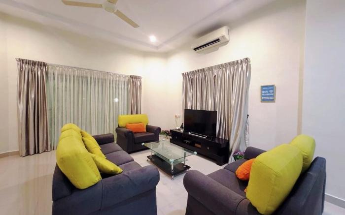 5 min to Ipoh town pasir puteh 6br6bath24 pax