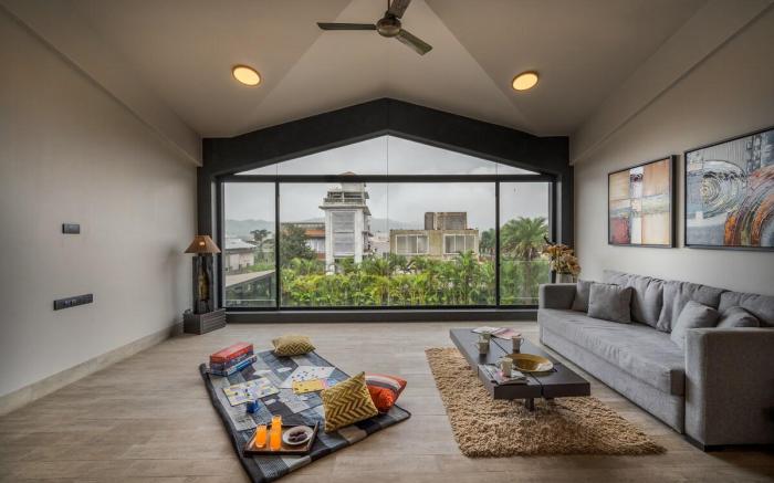 SaffronStays Palmora | 7BHK Pool Villa Lonavala