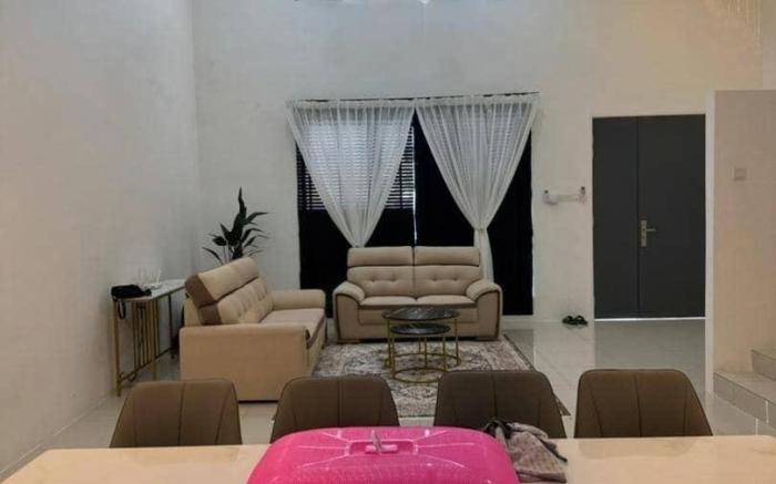 Ramadhina The Luxe Retreat home2stay Ipoh