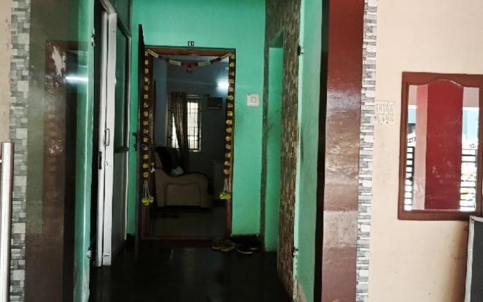 Smart Homes Near Koyambedu by Stayz Royale