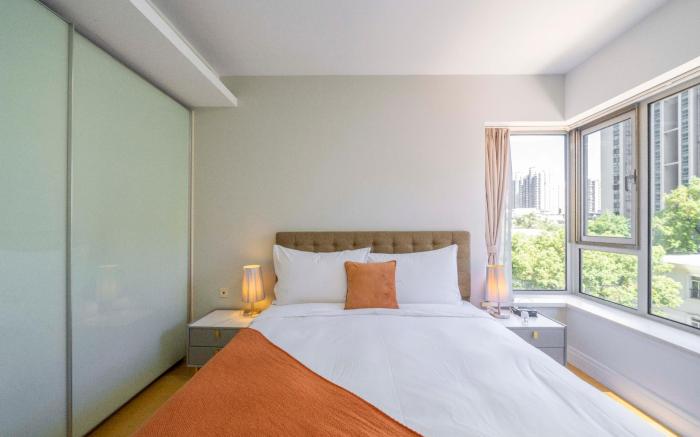 Tyms Bright 2BR 1 Living Suite Yongxin Century