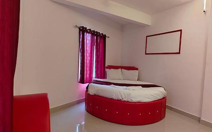 FabHotel Seven Elite
