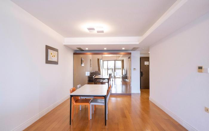 Tyms Comfortable 2BR Apartment Close to Xujiahui