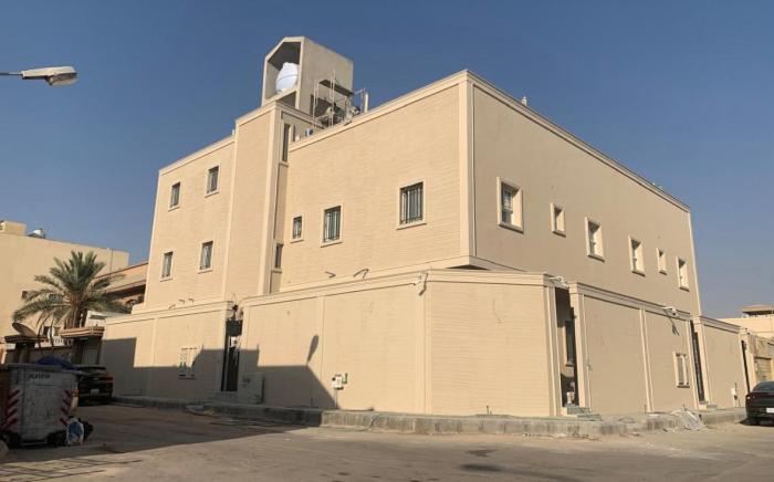 الملز بالقرب من محطة المترو