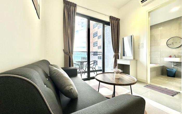 MWHolidayA2711{DeluxSeaView}CoupleSuite+FreeParkin